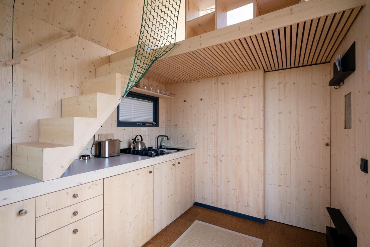 Tiny House Pioneer 18 Zur Meerseite - Green Tiny Village Harlesiel Carolinensiel Exterior foto